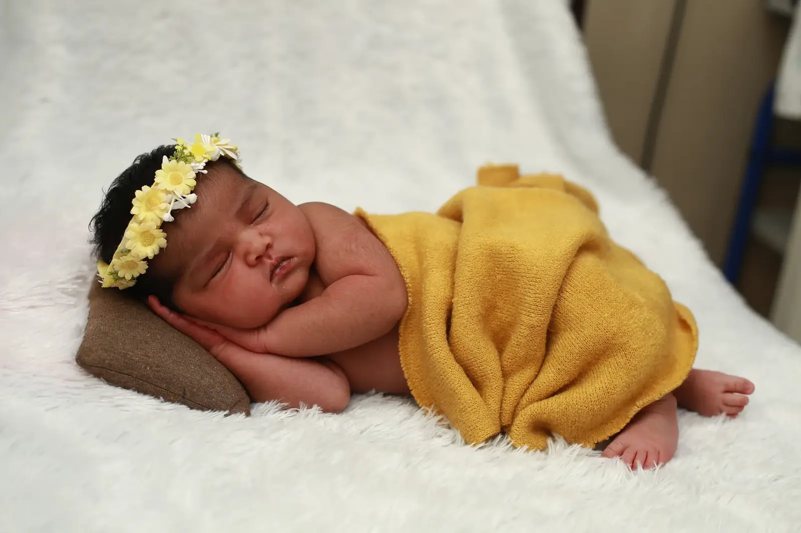 Baby Photoshoot by Dreams Infinite Photography Palladam - Family moment